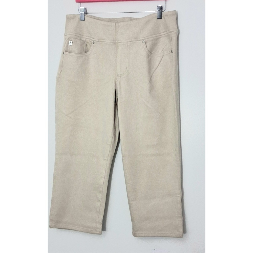 Belle by Kim Gravel Jeans Women's Size 16 Capri Flexibelle Light Tan Stone Pre-o
